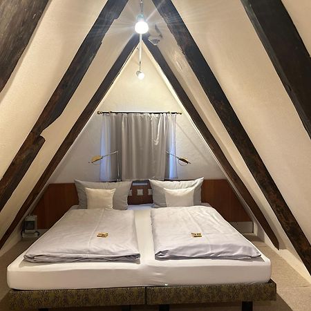 Отель Schiefes Haus Ульм Экстерьер фото