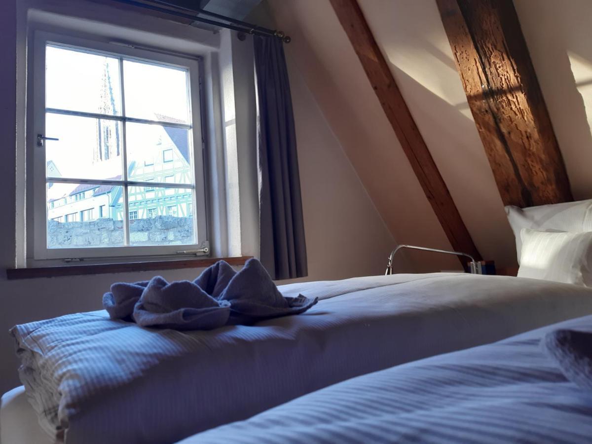 Отель Schiefes Haus Ульм Экстерьер фото
