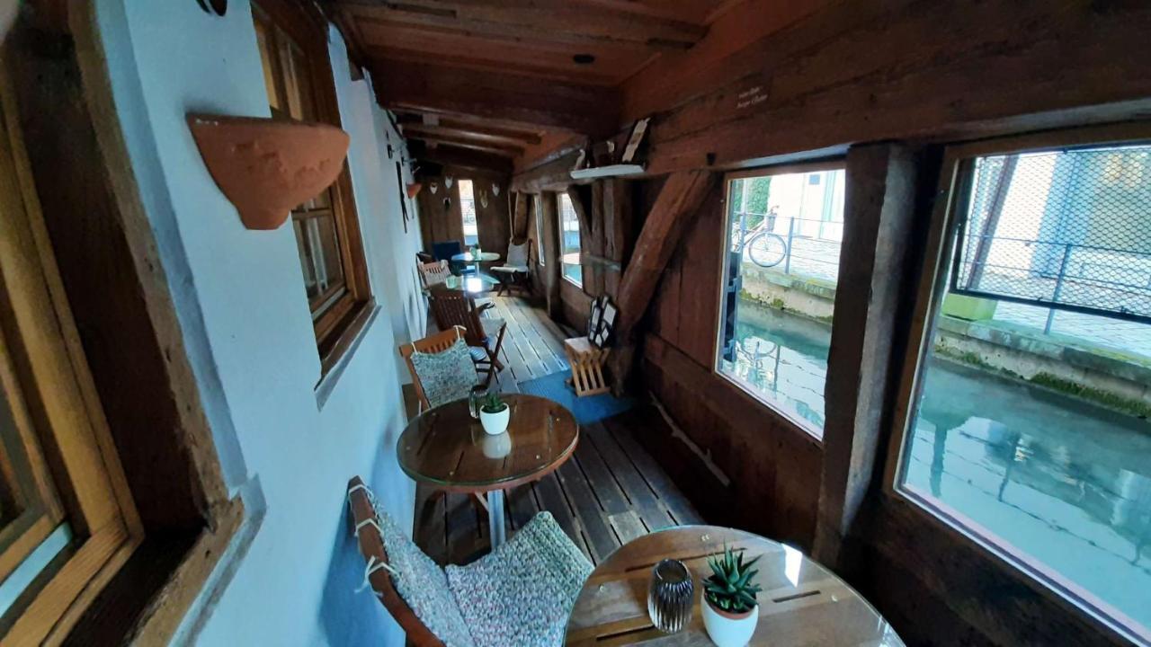 Отель Schiefes Haus Ульм Экстерьер фото